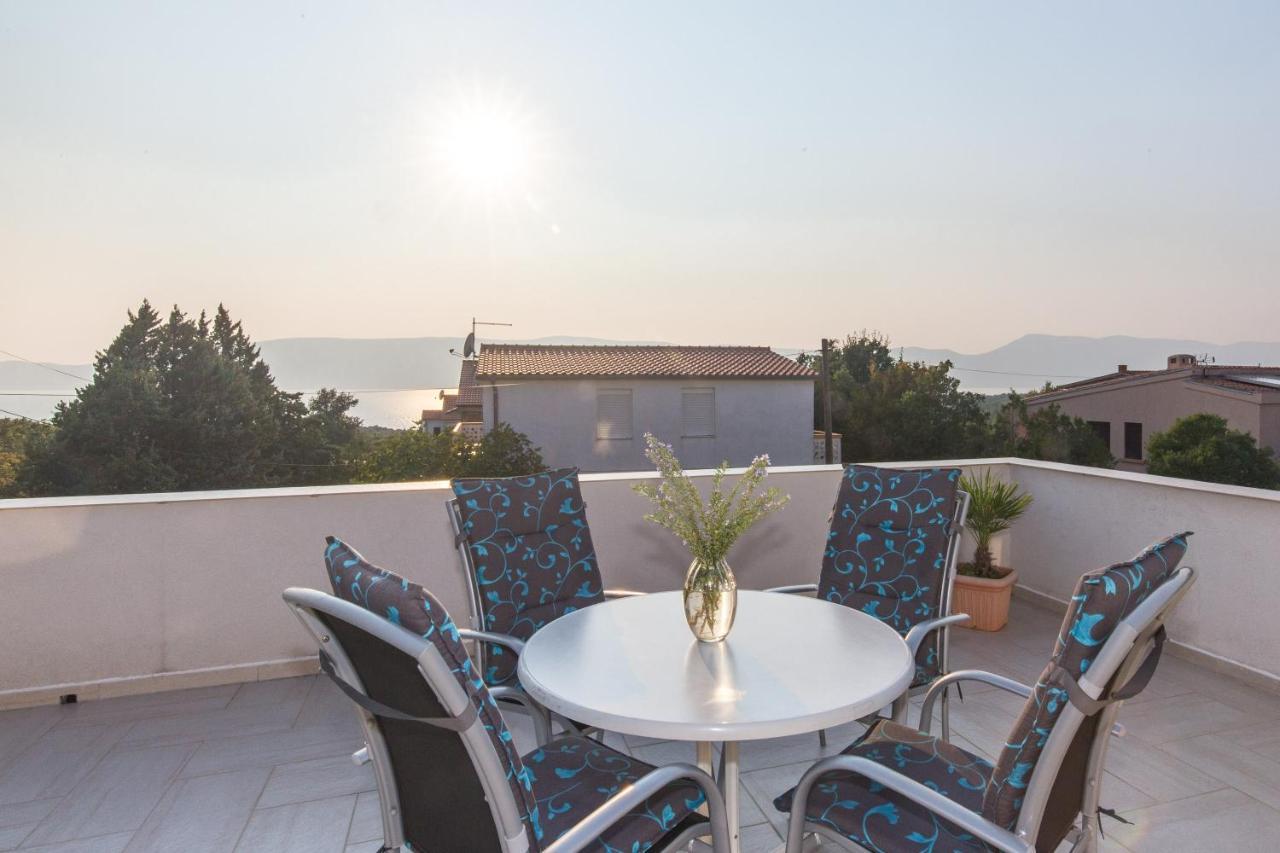 Apartment Dajana Pinezići Buitenkant foto
